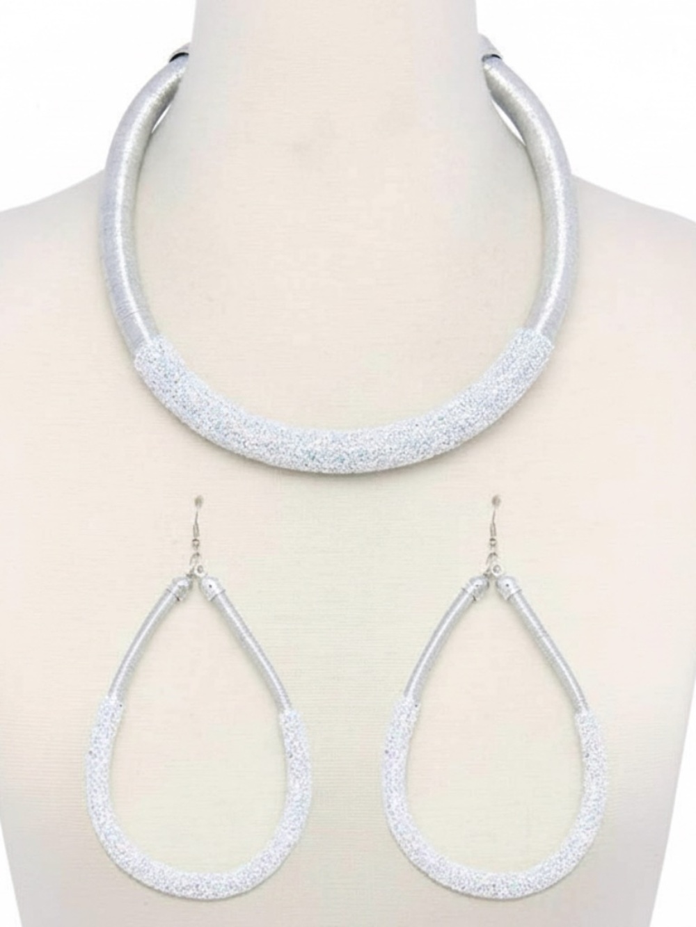 Womens Silver Metallic Lightweight Necklace Earrings Set